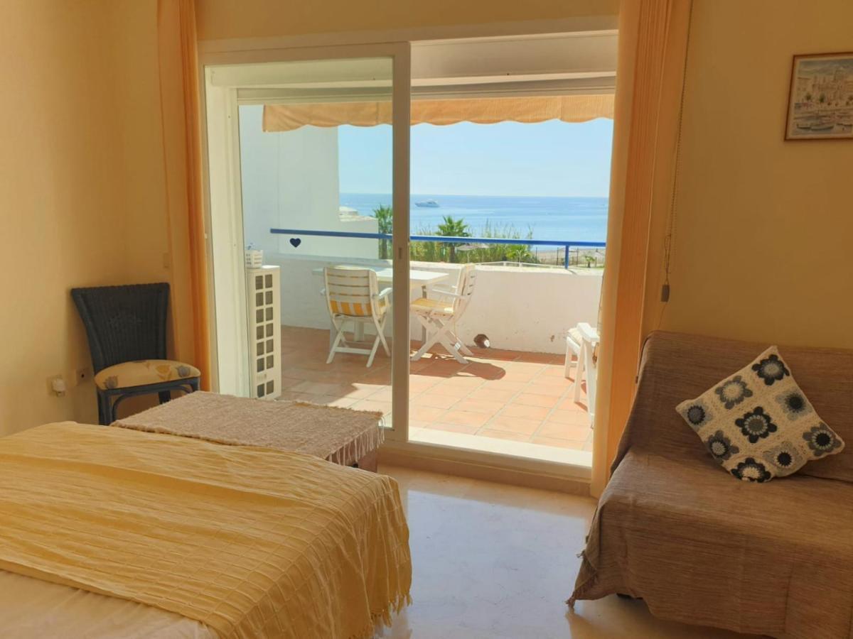Casitamar Frontline Beach House Rental Casares Costa Near Estepona Bahia de Casares Luaran gambar