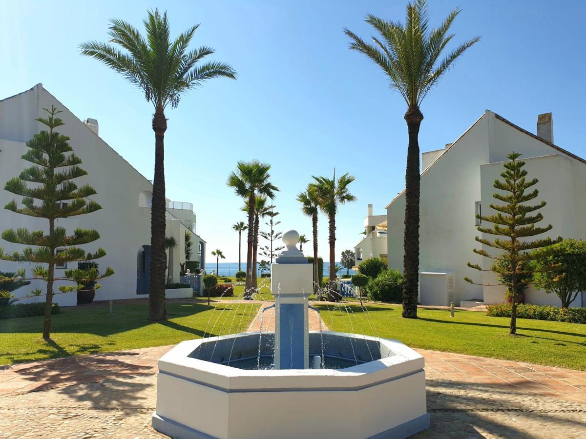 Casitamar Frontline Beach House Rental Casares Costa Near Estepona Bahia de Casares Luaran gambar
